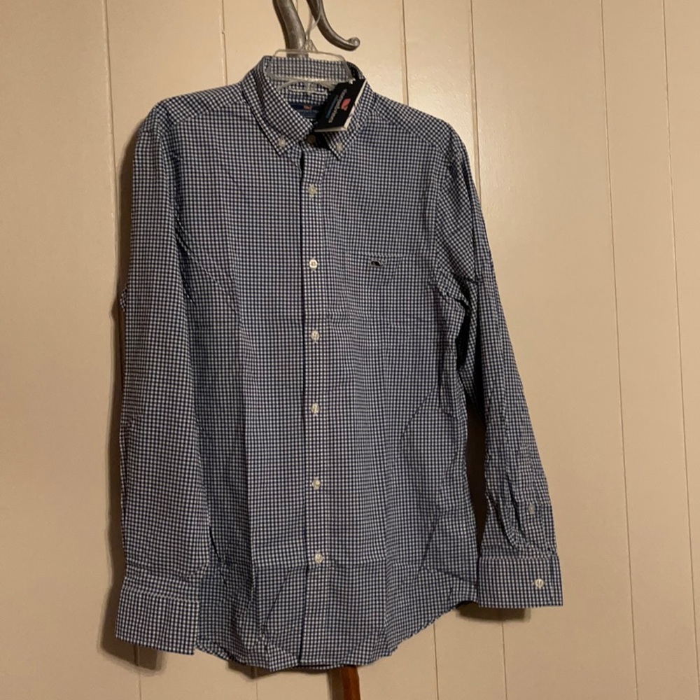 Men’s Vineyard Vines Performance Classic Fit Tucker Shirt Size Medium NEW